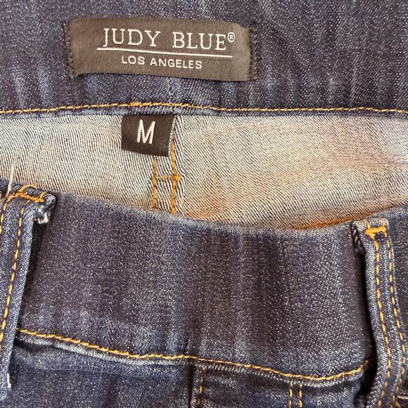 Judy Blue Livin Easy Pull On Bermuda Biker Jean Shorts Size Medium - Picture 4 of 5
